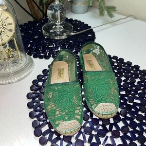 Valentino Green Mesh and Lace Espadrille Flats Size 6.5-7 $900 Value